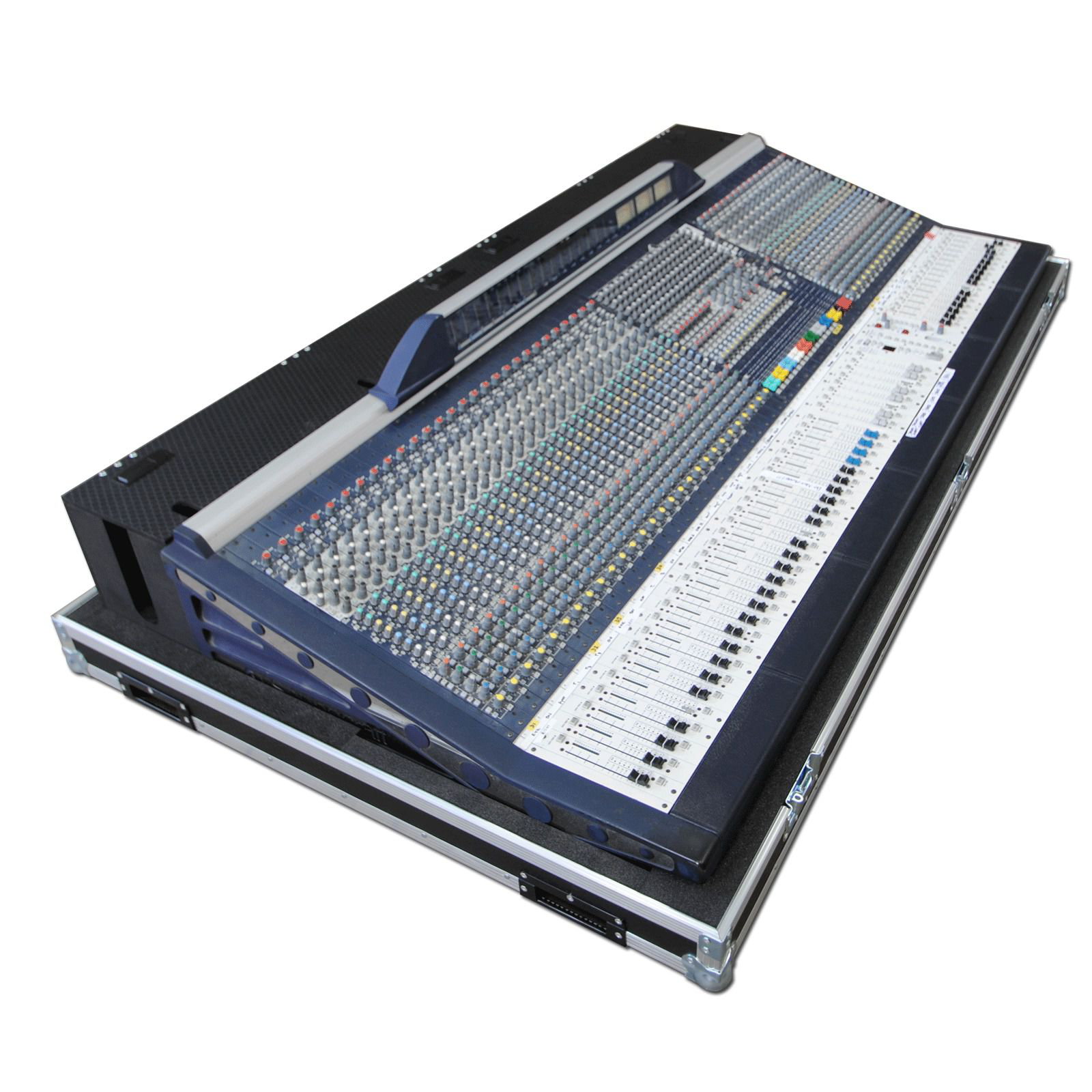Soundcraft MH4 40 Channel Mixing Desk Flightcase